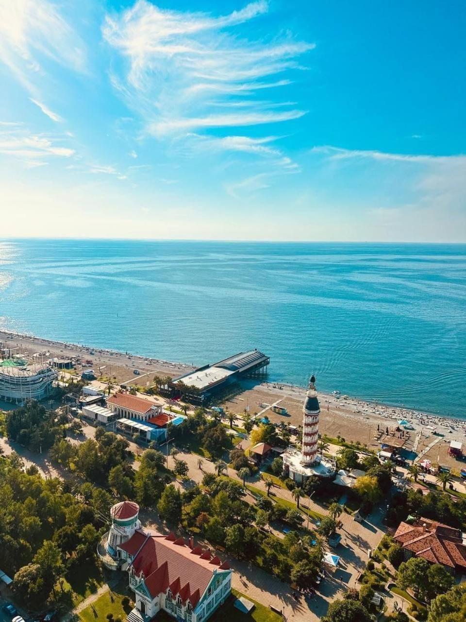 Orbi Amazing Apartment Batumi